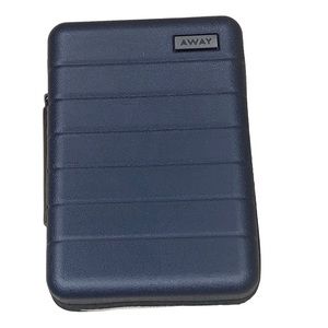 Away x United Airlines Travel Mini Case